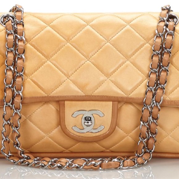 Authentic Chanel 11s vintage medium beige/brown Lambskin double flap w/card